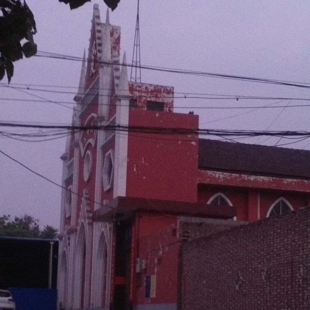 Church Crosses Taken Down All Over Gongyi, Henan Province