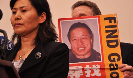 “Disappeared” lawyer receives award for dedication to China’s religious freedom