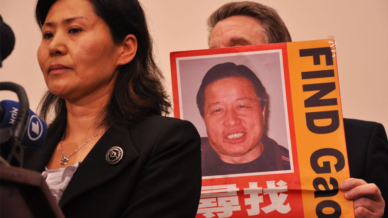 “Disappeared” lawyer receives award for dedication to China’s religious freedom