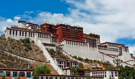 Tibetan Pilgrim Sees Restrictions, Heavy Police Presence in Lhasa