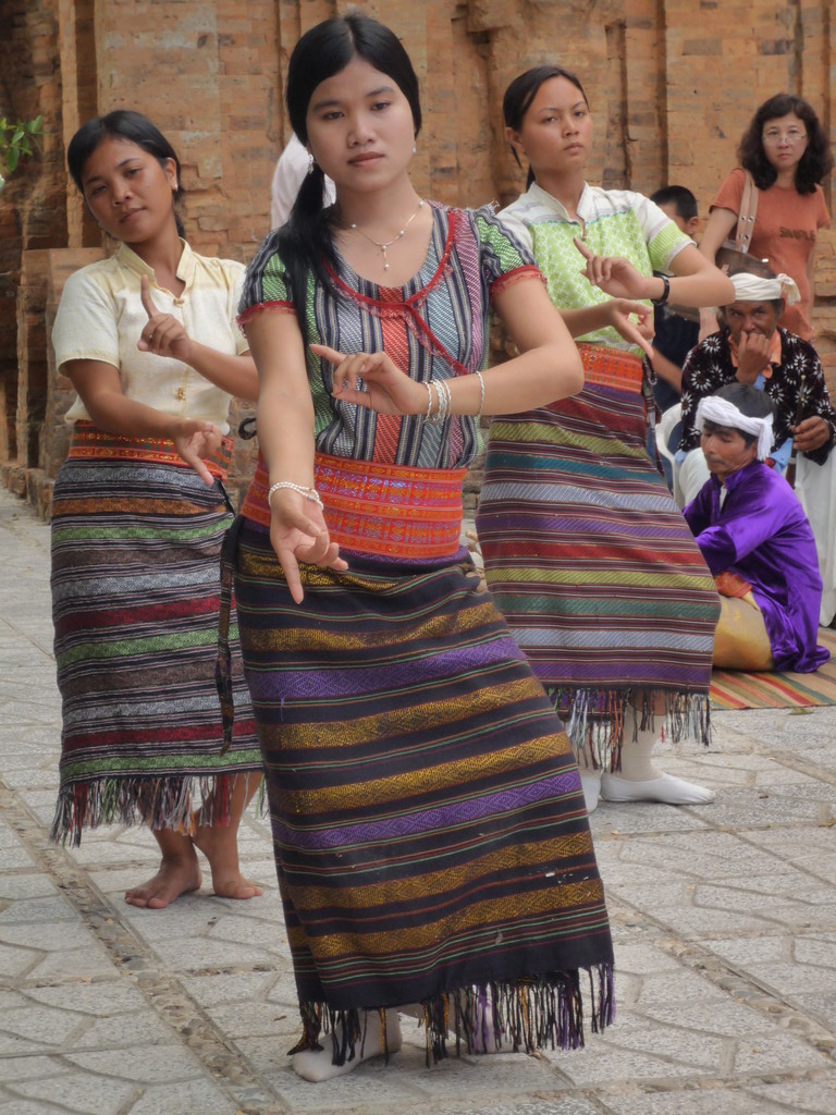 Dance of the Cham people