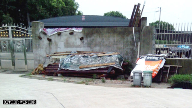 The original appearance of the demolished house church in Xincheng.