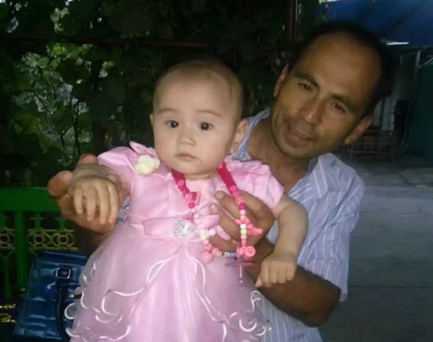 Uyghur father jailed for 20 years for sending son abroad and for visiting Turkey